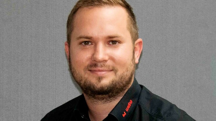 Portrait of Jürgen Weiß, Head of Technical Sales at weba Werkzeugbau.